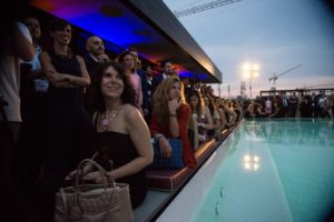 Ospiti dell'Evento a bordo piscina